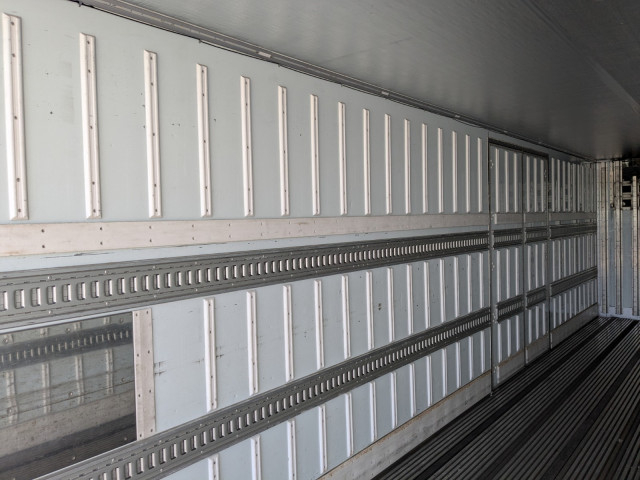 日野 プロフィア 大型 冷凍冷蔵バン 2DG-FW1AHG(95184) 29枚目