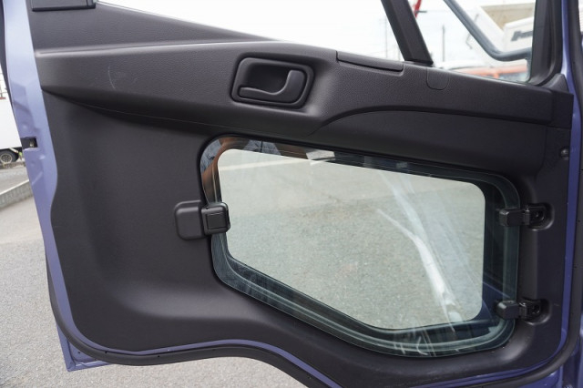 三菱ふそう ファイター 中型 コンテナ専用車 2KG-FK71F(95183) 36枚目