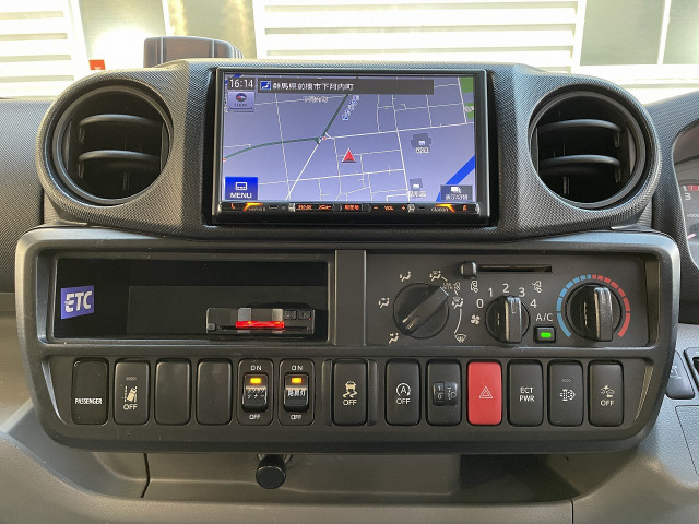 トヨタ ダイナ 小型 アルミバン TPG-XZU605(95187) 17枚目