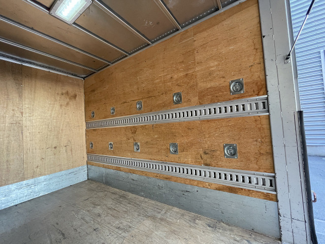 トヨタ ダイナ 小型 アルミバン TPG-XZU605(95187) 23枚目