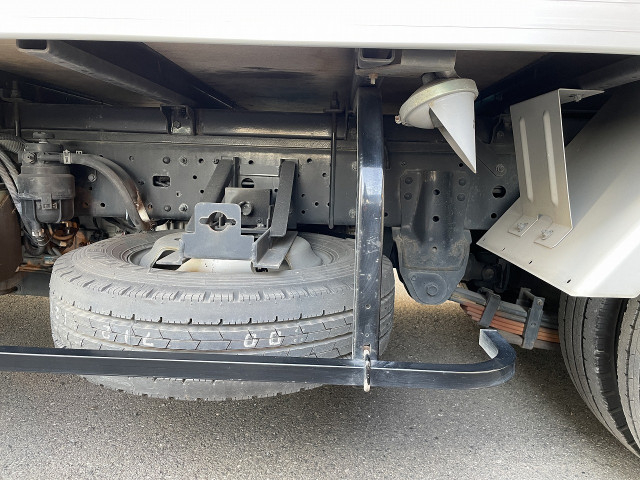 トヨタ ダイナ 小型 アルミバン TPG-XZU605(95187) 32枚目