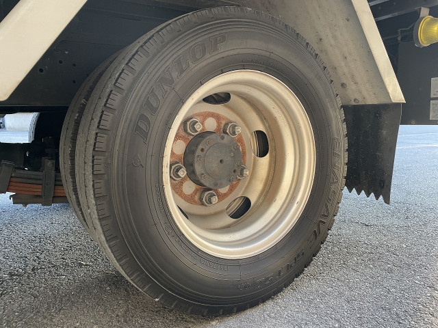 トヨタ ダイナ 小型 アルミバン TPG-XZU605(95187) 34枚目