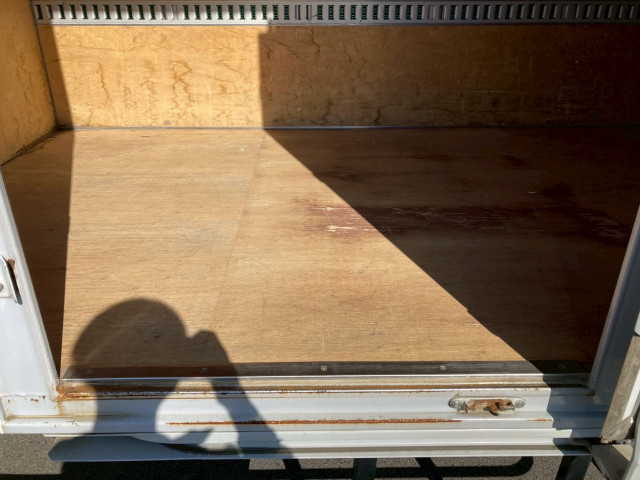 いすゞ エルフ 小型 アルミバン TRG-NLR85AN(95189) 9枚目