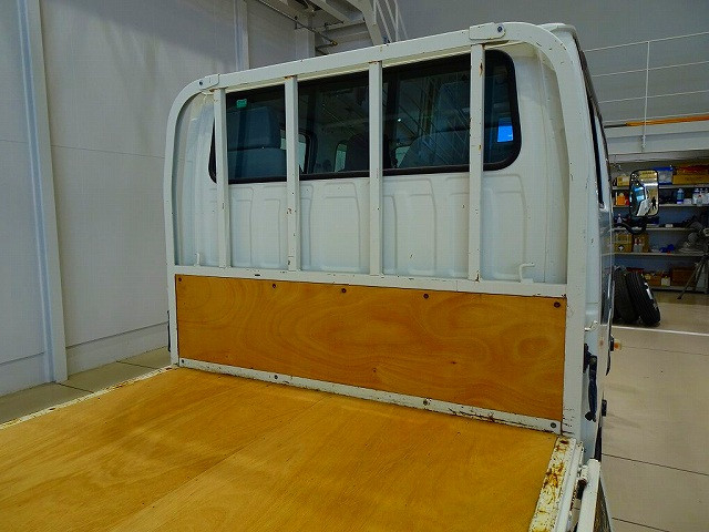 いすゞ エルフ 小型 Wキャブ TRG-NHS85A(95192) 27枚目