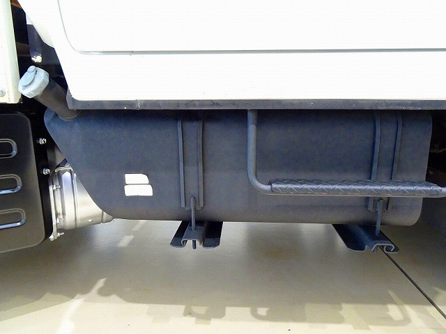 いすゞ エルフ 小型 Wキャブ TRG-NHS85A(95192) 47枚目