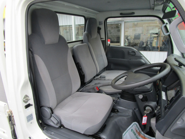 いすゞ エルフ 小型 平ボディ TRG-NJR85A(95195) 6枚目