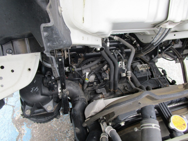 いすゞ エルフ 小型 平ボディ TRG-NJR85A(95195) 14枚目