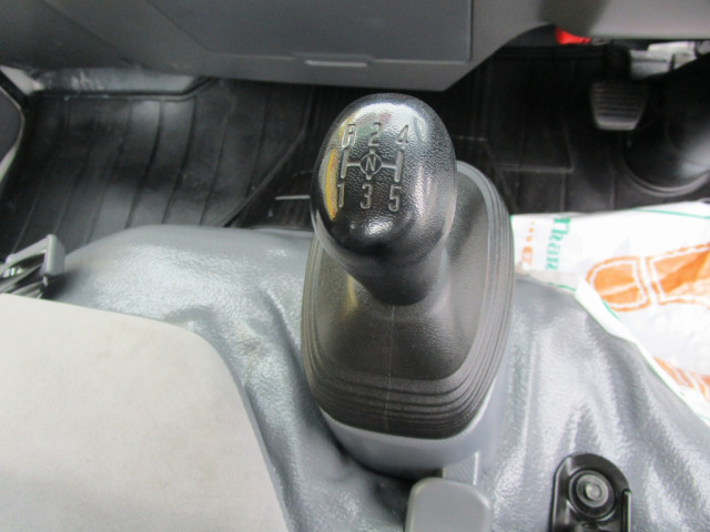 いすゞ エルフ 小型 平ボディ TRG-NJR85A(95195) 33枚目