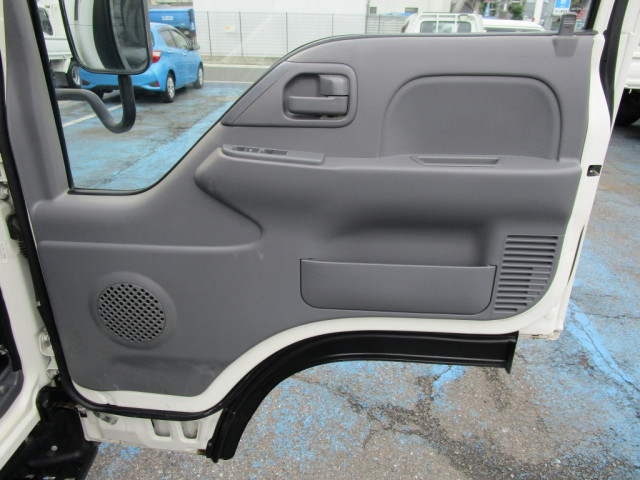 いすゞ エルフ 小型 平ボディ TRG-NJR85A(95195) 43枚目