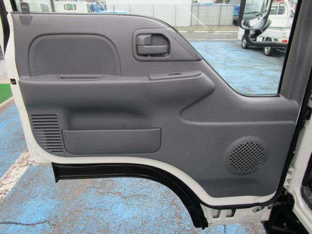 いすゞ エルフ 小型 平ボディ TRG-NJR85A(95195) 44枚目