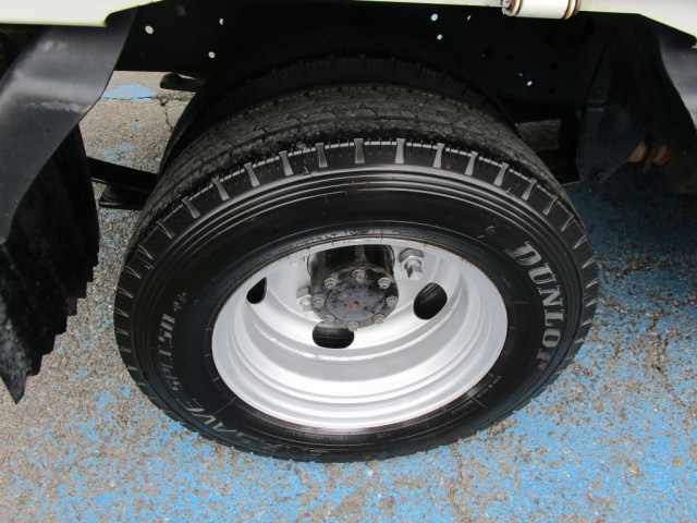 いすゞ エルフ 小型 平ボディ TRG-NJR85A(95195) 48枚目