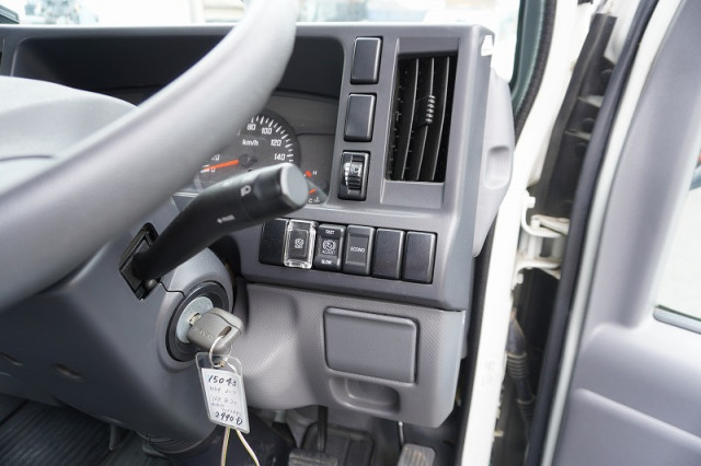 いすゞ エルフ 小型 平ボディ TRG-NJR85A(95196) 27枚目