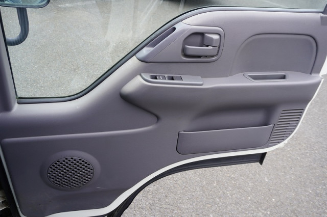 いすゞ エルフ 小型 平ボディ TRG-NJR85A(95196) 28枚目