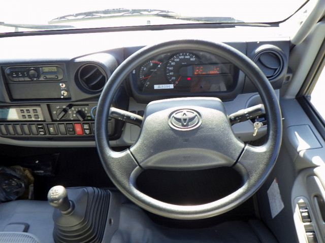 トヨタ ダイナ 小型 冷凍冷蔵バン TKG-XZU655(95197) 14枚目