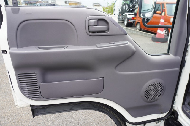 いすゞ エルフ 小型 平ボディ TRG-NJR85A(95196) 33枚目