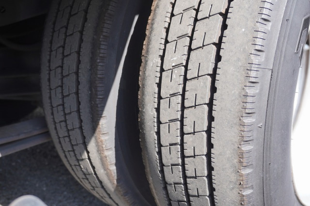 三菱ふそう キャンター 小型 アルミバン TPG-FBA20(95198) 10枚目