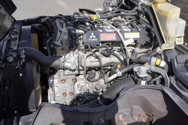 三菱ふそう キャンター 小型 アルミバン TPG-FBA20(95198) 14枚目