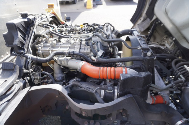 三菱ふそう キャンター 小型 アルミバン TPG-FBA20(95198) 15枚目