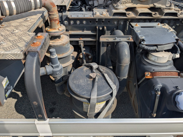 日野 プロフィア 大型 トラクタ（シングル） QPG-SH1EDDG(95202) 13枚目