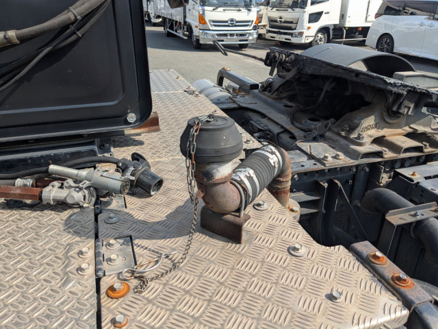 日野 プロフィア 大型 トラクタ（シングル） QPG-SH1EDDG(95202) 14枚目