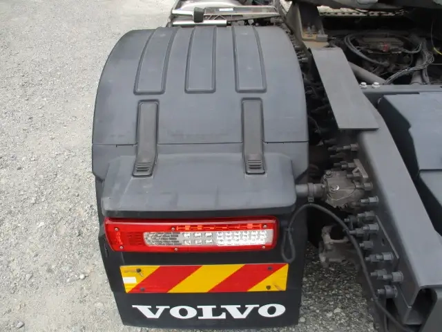 ボルボ 小型 トラクタ（シングル） 2PG-4S2TEA1(95208) 21枚目