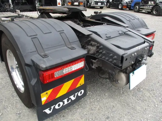 ボルボ 小型 トラクタ（シングル） 2PG-4S2TEA1(95208) 23枚目