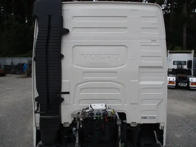 ボルボ 小型 トラクタ（シングル） 2PG-4S2TEA1(95208) 27枚目