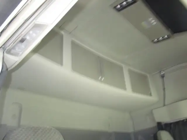 ボルボ 小型 トラクタ（シングル） 2PG-4S2TEA1(95208) 34枚目