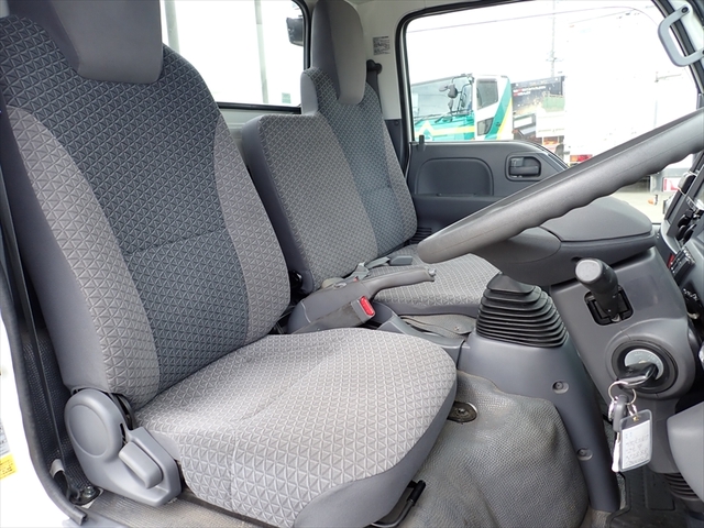 いすゞ エルフ 小型 平ボディ 2RG-NJS88A(95213) 16枚目