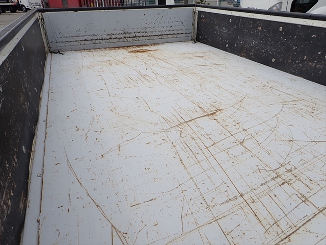 いすゞ エルフ 小型 平ボディ 2RG-NJS88A(95213) 7枚目