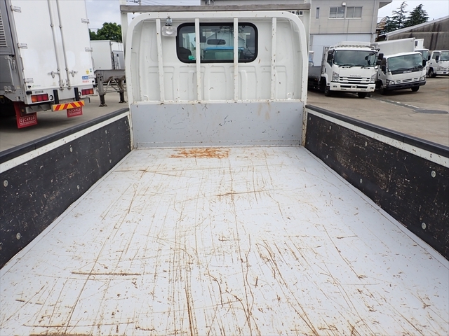 いすゞ エルフ 小型 平ボディ 2RG-NJS88A(95213) 6枚目