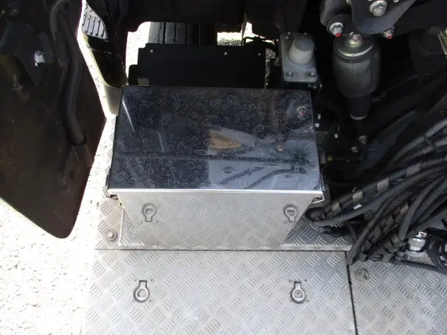 日野 プロフィア 小型 トラクタ（シングル） 2DG-SH1EEGG(95247) 27枚目