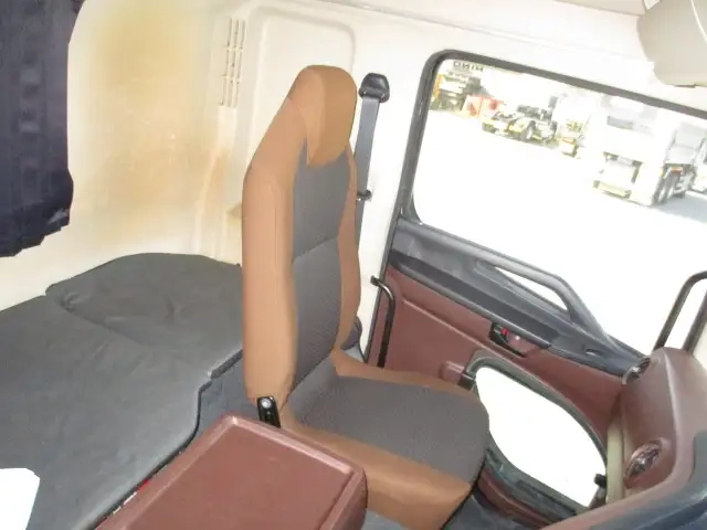 日野 プロフィア 小型 トラクタ（シングル） 2DG-SH1EEGG(95247) 34枚目