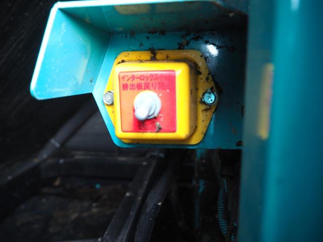 いすゞ フォワード 中型 塵芥車（プレス式） *********(95252) 17枚目