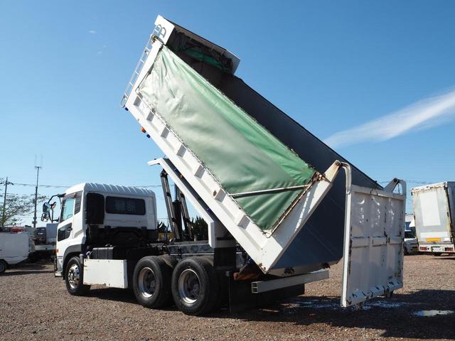UDトラックス（日産） クオン 大型 土砂ダンプ *********(95261) 16枚目