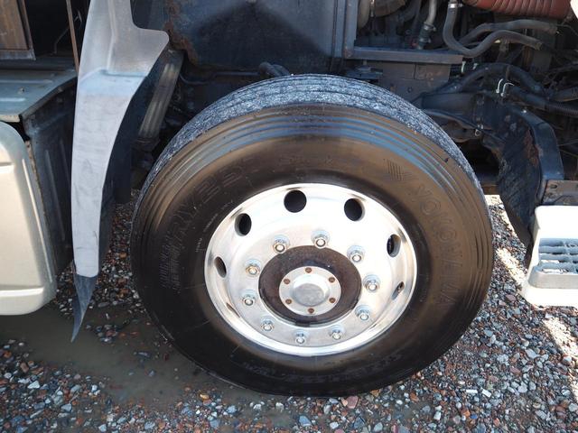 UDトラックス（日産） クオン 大型 土砂ダンプ *********(95261) 22枚目