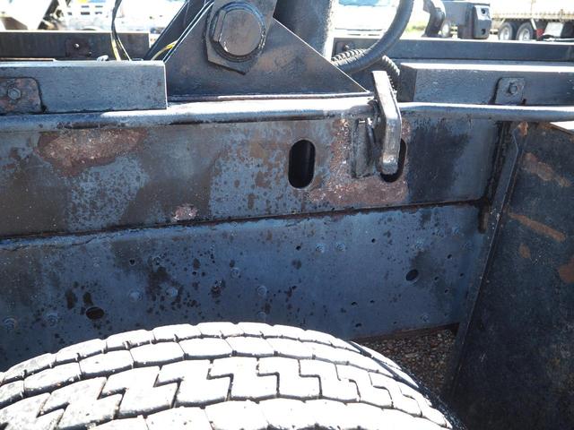 UDトラックス（日産） クオン 大型 土砂ダンプ *********(95261) 30枚目