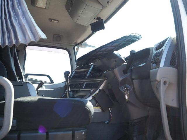 UDトラックス（日産） クオン 大型 土砂ダンプ *********(95261) 68枚目