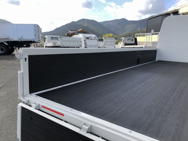 マツダ タイタン 小型 平ボディ 2RG-LMR88C(95368) 13枚目