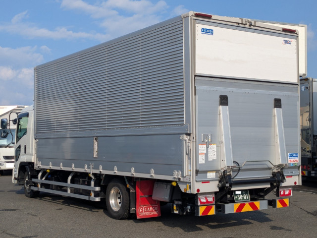 いすゞ フォワード 中型 アルミウィング 2RG-FRR90T4(95370) 4枚目