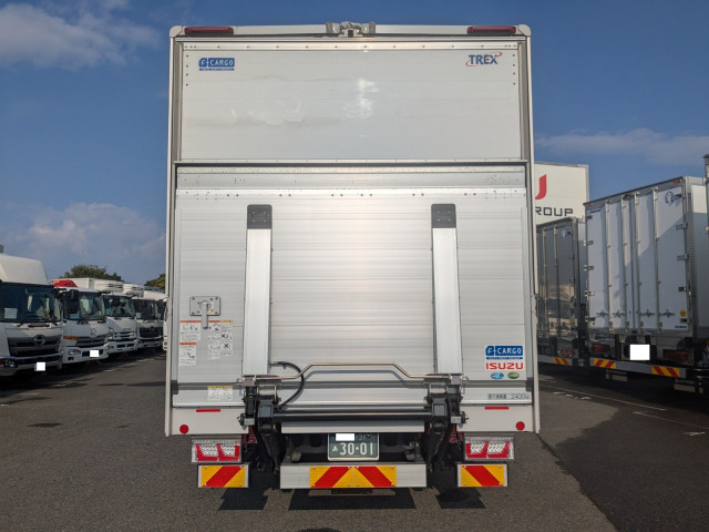 いすゞ フォワード 中型 アルミウィング 2RG-FRR90T4(95370) 8枚目