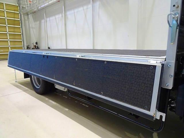 トヨタ ダイナ 小型 平ボディ 2KG-XZC645(95371) 29枚目