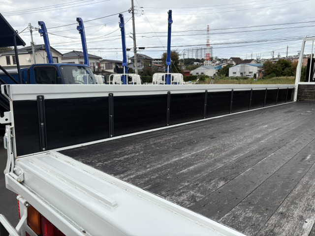 三菱ふそう ファイター 増トン クレーン付き 2KG-FK62FZ(95373) 10枚目