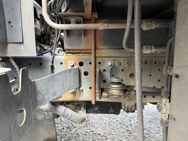 いすゞ エルフ 小型 冷凍冷蔵バン SKG-NPR85AN(95377) 46枚目