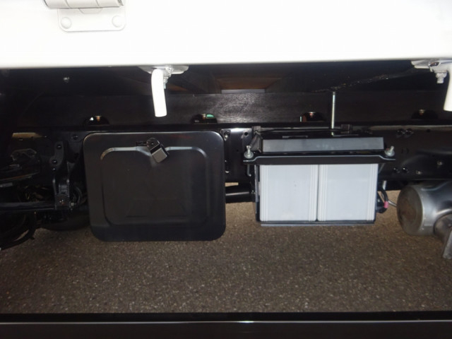 三菱ふそう ファイター 中型 平ボディ 2KG-FK62F(95378) 29枚目