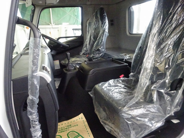 三菱ふそう ファイター 中型 平ボディ 2KG-FK62F(95378) 34枚目