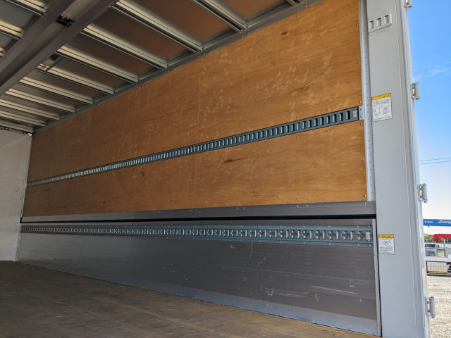 日野 レンジャー 増トン アルミウィング 2PG-FE2ACG(95380) 18枚目