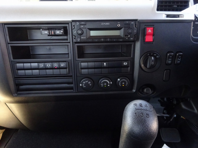 三菱ふそう ファイター 中型 平ボディ 2KG-FK62F(95378) 37枚目