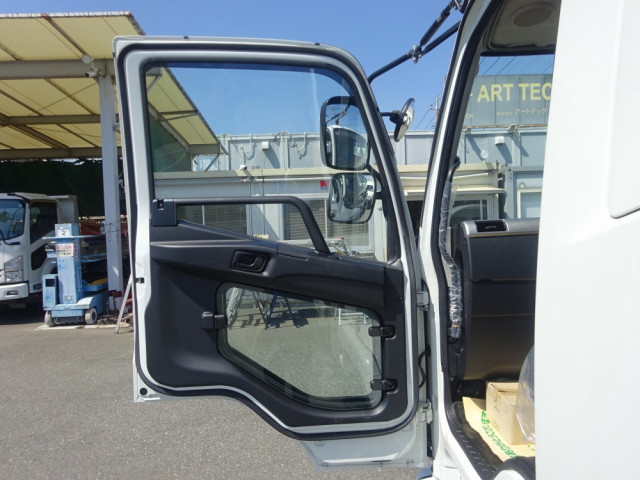 三菱ふそう ファイター 中型 平ボディ 2KG-FK62F(95378) 42枚目