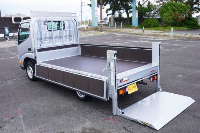 トヨタ ダイナ 小型 平ボディ 3BF-TRY230(95382) 19枚目